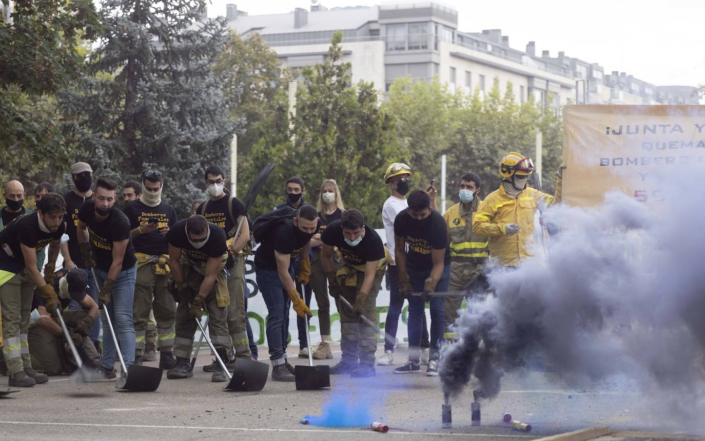 Fotos: Aspecto de la manifestación que arrancó bajo la estatua de Colón