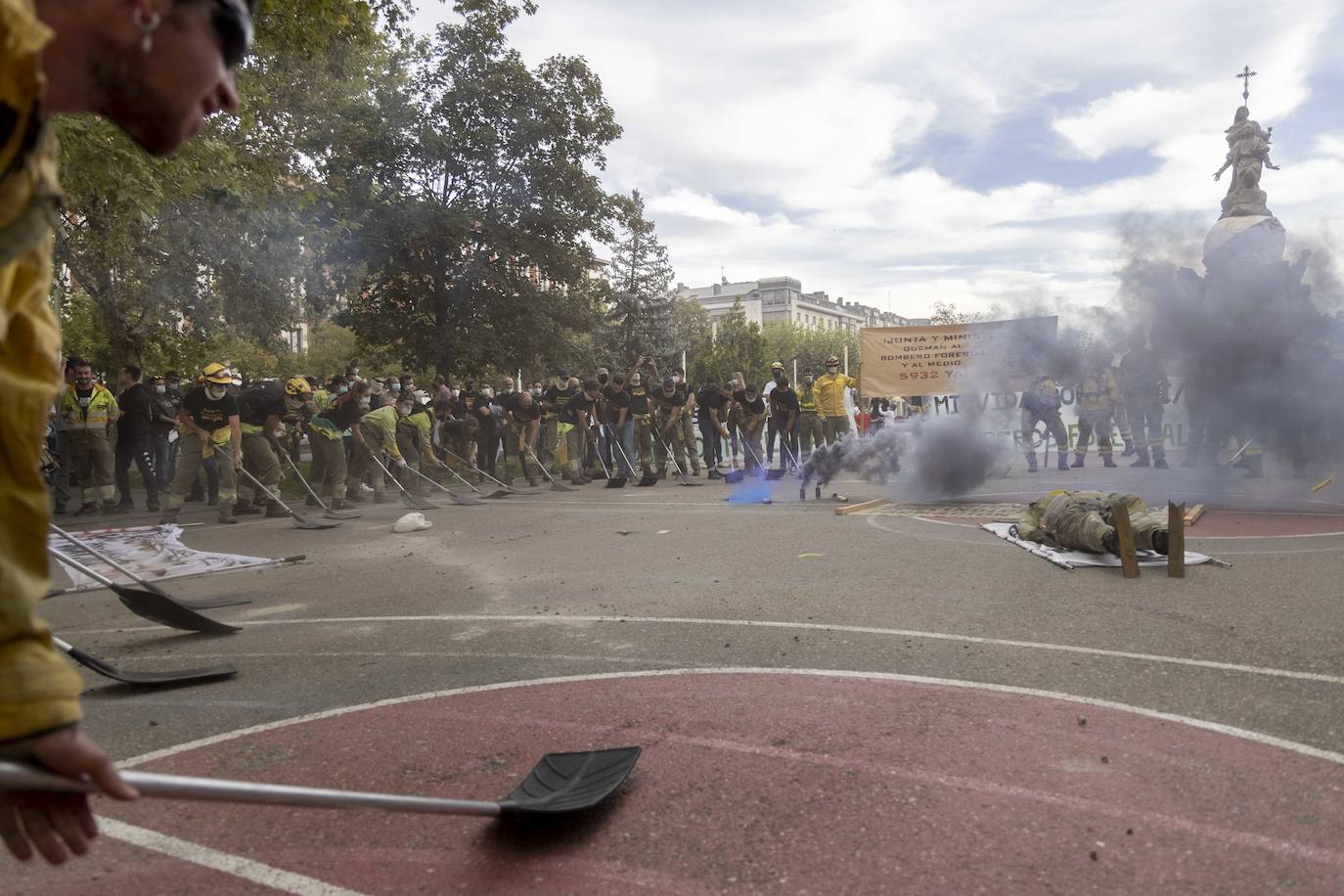 Fotos: Aspecto de la manifestación que arrancó bajo la estatua de Colón