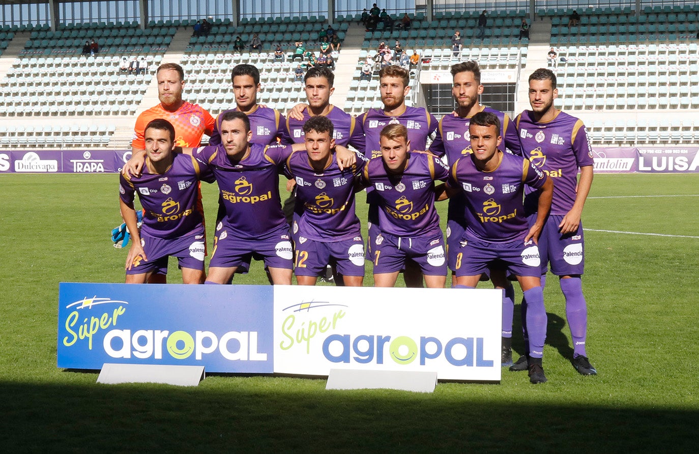 Palencia Cristo Atlético 3 - 0 C.D.A Navalcarnero