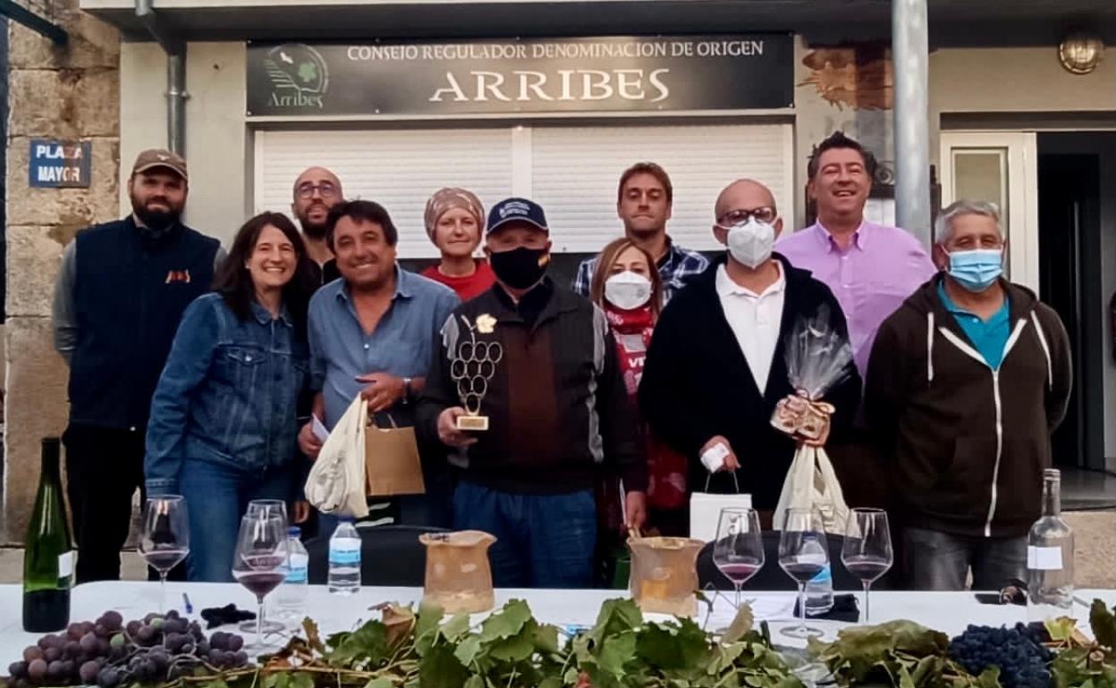 Premiados, catadores y autoridades. 