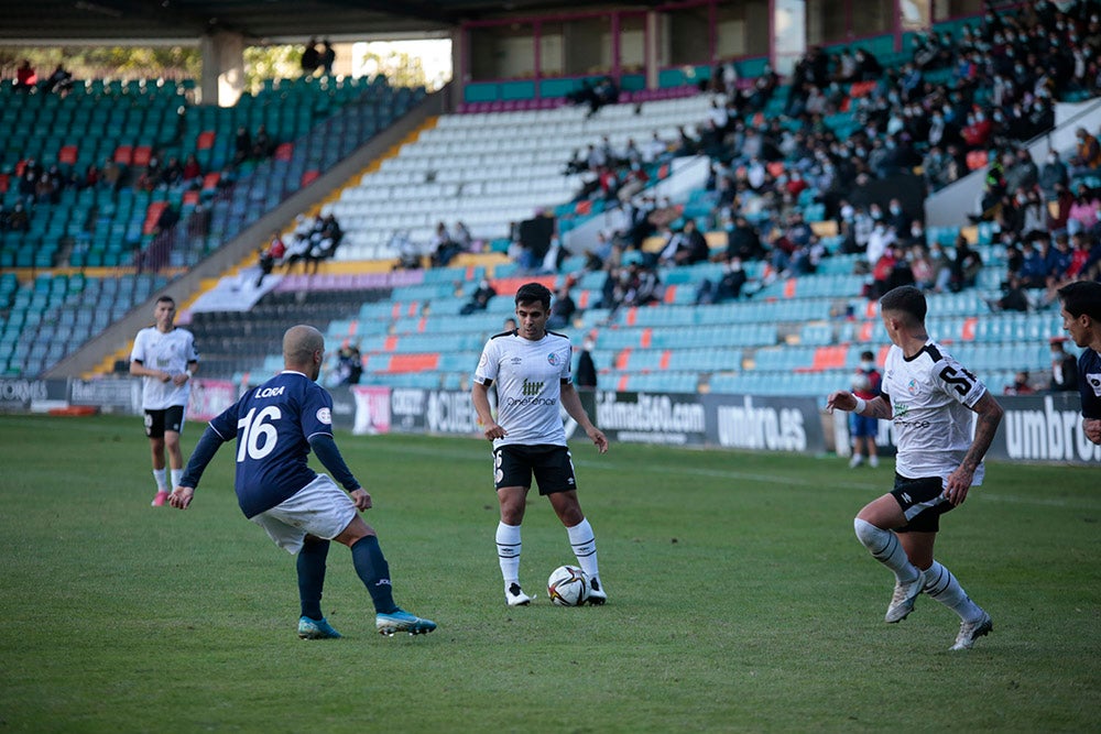 Un Salamanca UDS impotente pierde lo poco que tenía en su juego y cede en casa ante el Marino de Luanco (0-2)