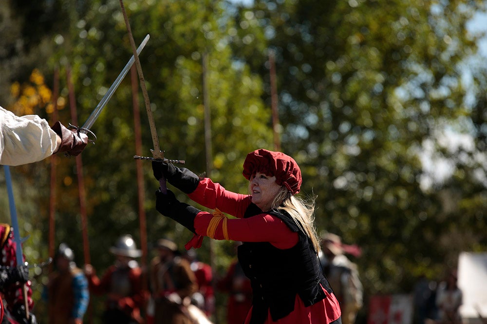 Salamanca se despide de su Siglo de Oro con la simulación de una batalla de los tercios españoles a orillas del Tormes