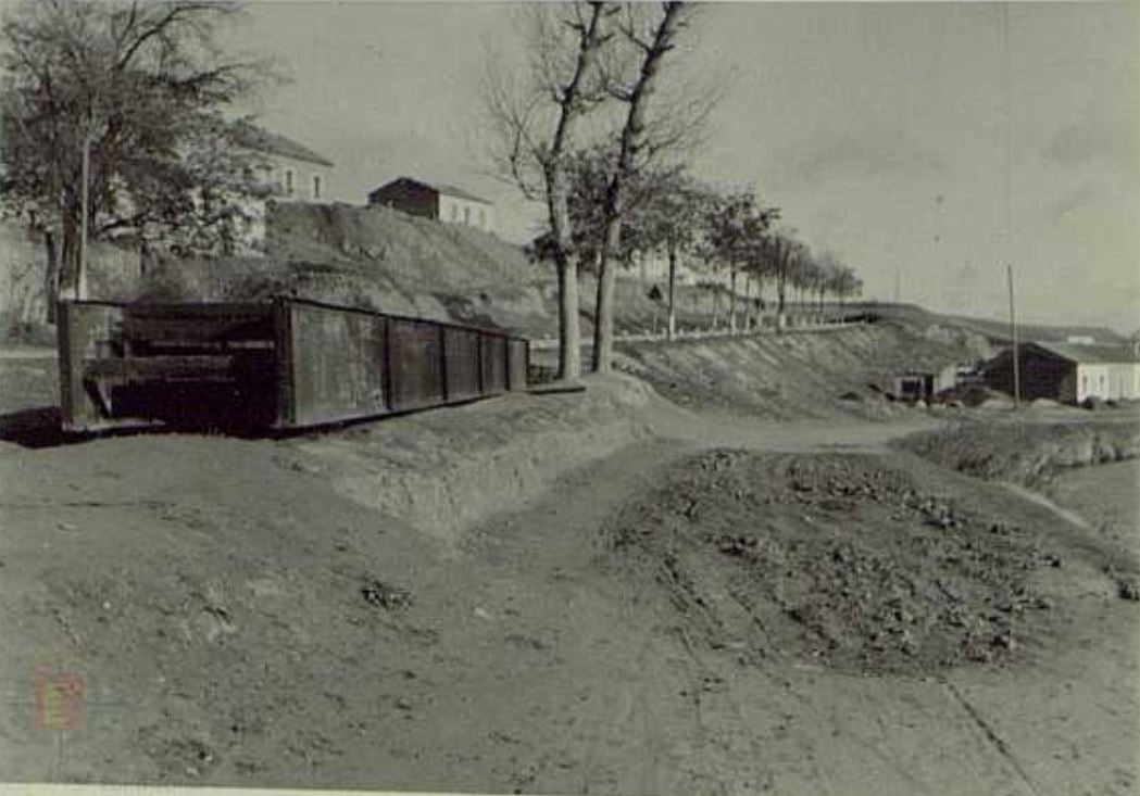 Fotos: El viaje de la pasarela para el Canal de Castilla