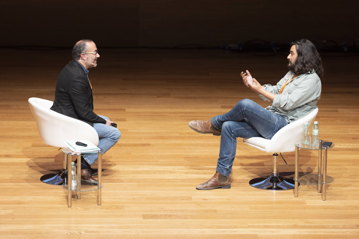 Un momento de la conversación entre Jesús Marchamalo y Manuel Jabois. 