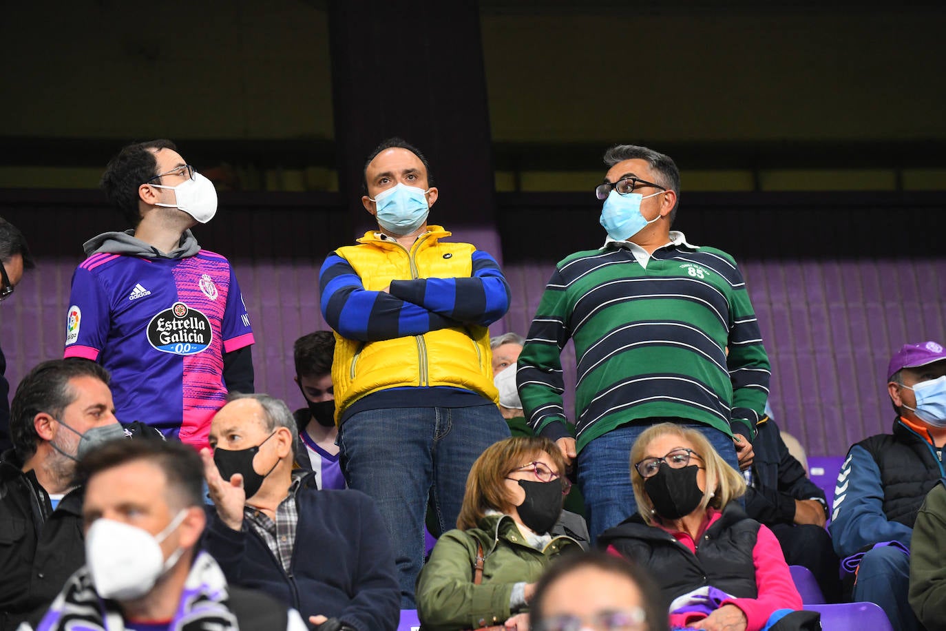 Aficionados vallisoletanos en el Zorrilla durante el encuentro contra el Málaga. 