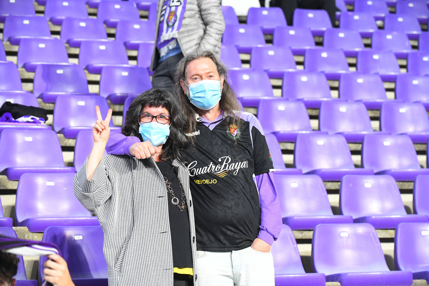 Aficionados vallisoletanos en el Zorrilla durante el encuentro contra el Málaga. 