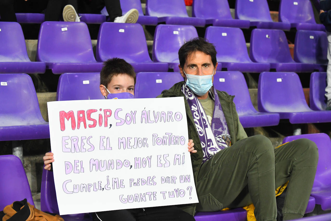 Aficionados vallisoletanos en el Zorrilla durante el encuentro contra el Málaga. 