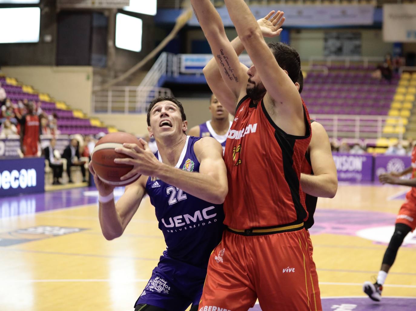 Fotos: UEMC Real Valladolid 78 - 82 Covirán Granda