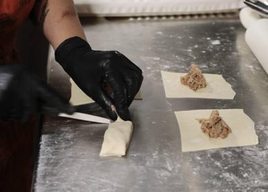 Imagen secundaria 1 - Talento y oficio para crear el mejor pincho