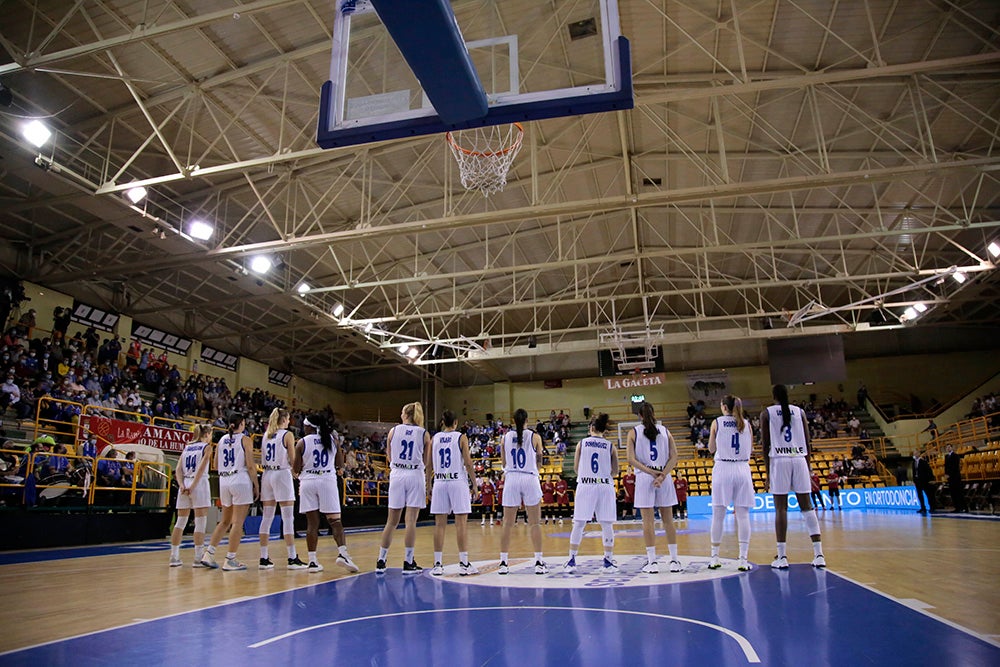 El CB Avenida, sin sus dos estrellas, supera con incertidumbre hasta el final al debutante MBA Moscow en la primera jornada de la fase de grupos