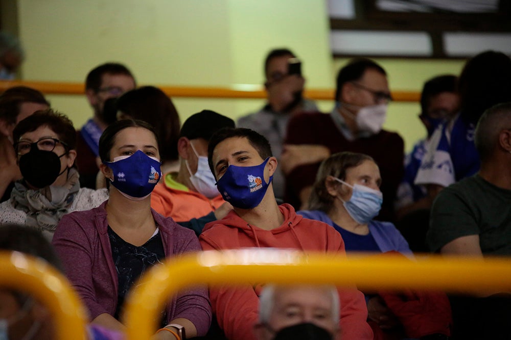 Würzburg empieza a recuperar el ambiente de siempre en las noches de Euroliga para presenciar la sufrida victoria del CB Avenida