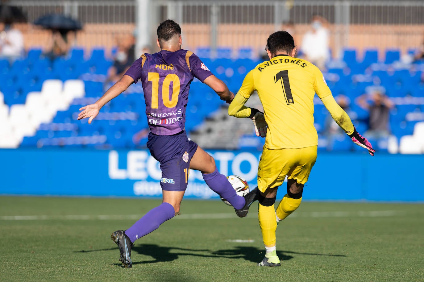 El equipo palentin suma la segunda victoria consecutiva en RFEF.