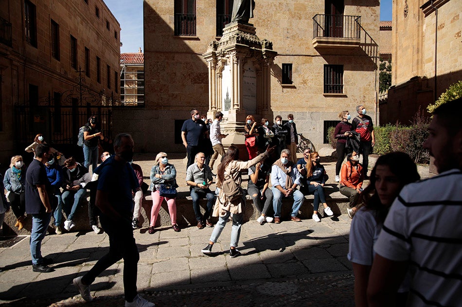 Las calles de Salamanca muestran un gran ambiente turístico con motivo del puente del 12 de octubre