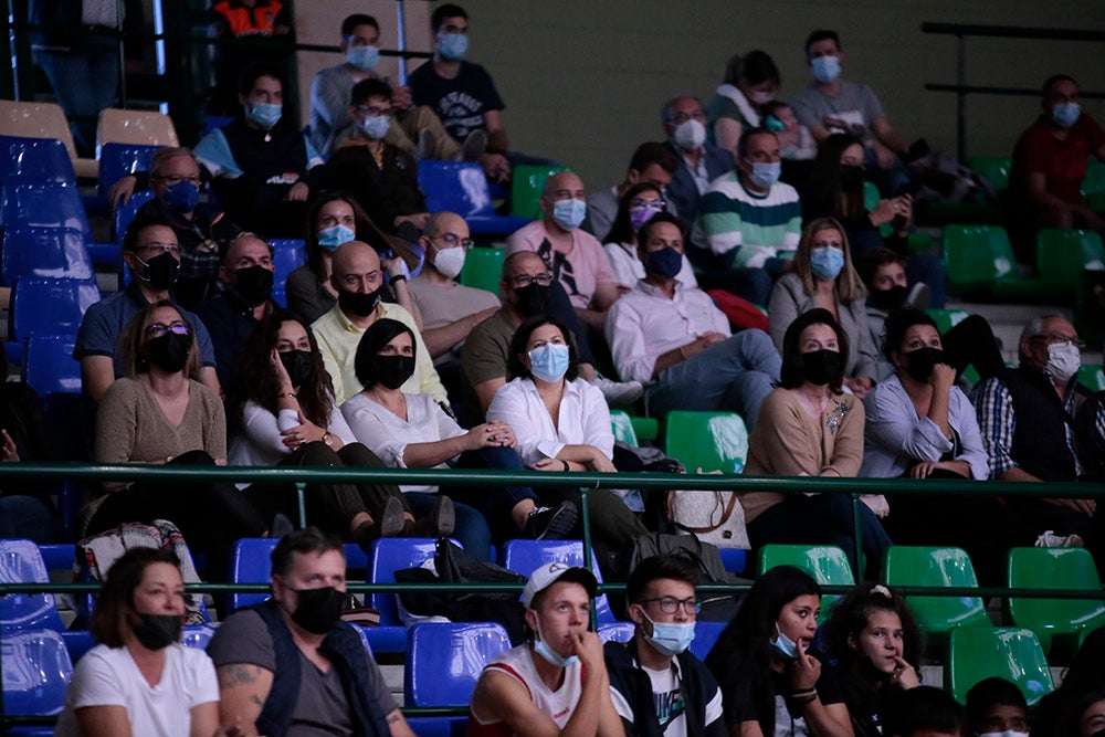 Duro correctivo para el Aquimisa Carbajosa en el debut liguero ante el Zamora Enamora (60-85)