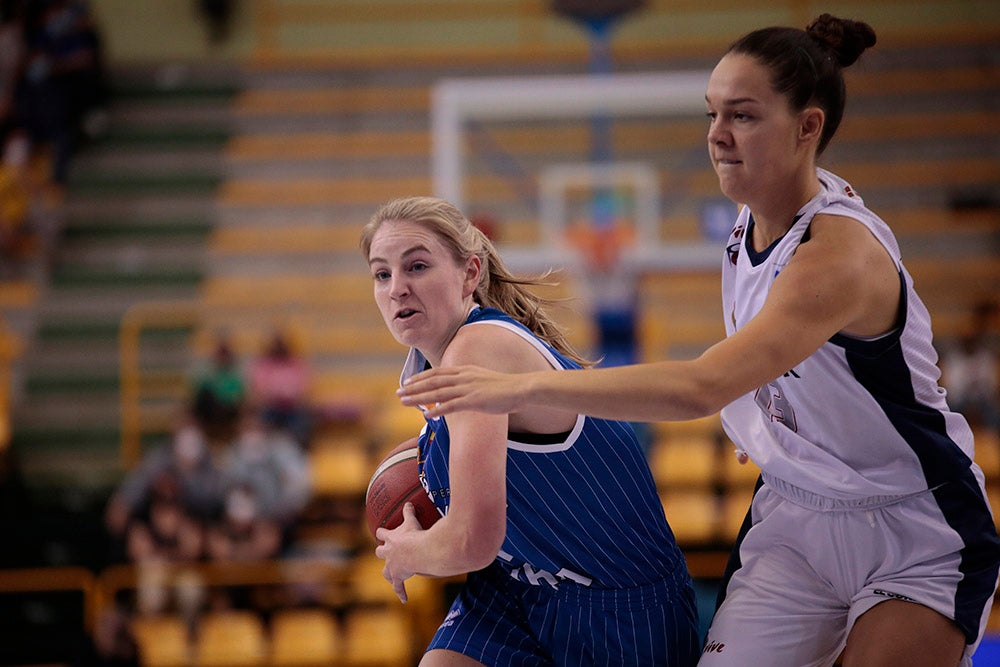 Avenida se pone serio en defensa y suma una más en la Liga (70-47)