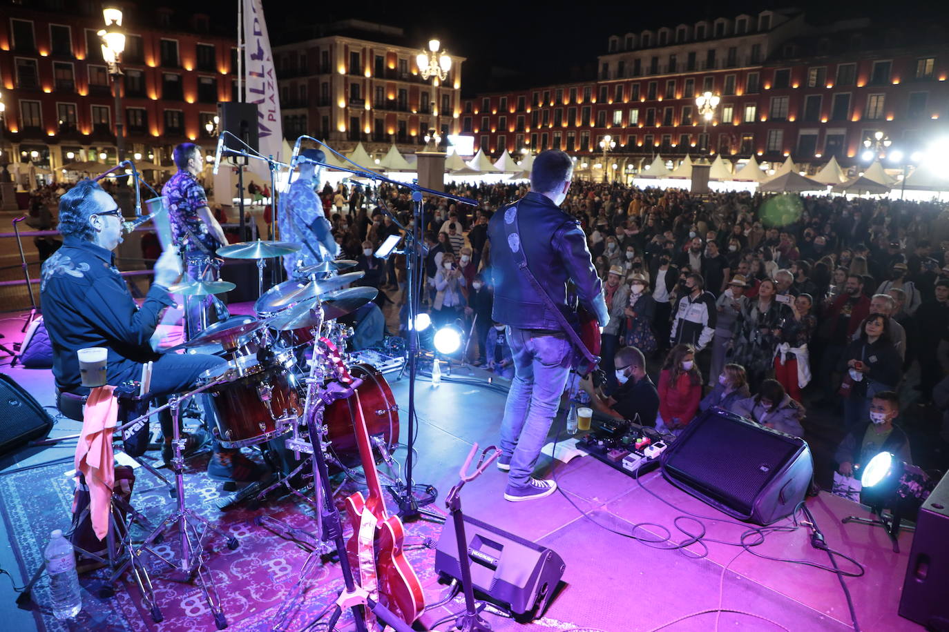 Concierto de los Cañoneros en el evento 'Valladolid. Plaza mayor del Vino'.