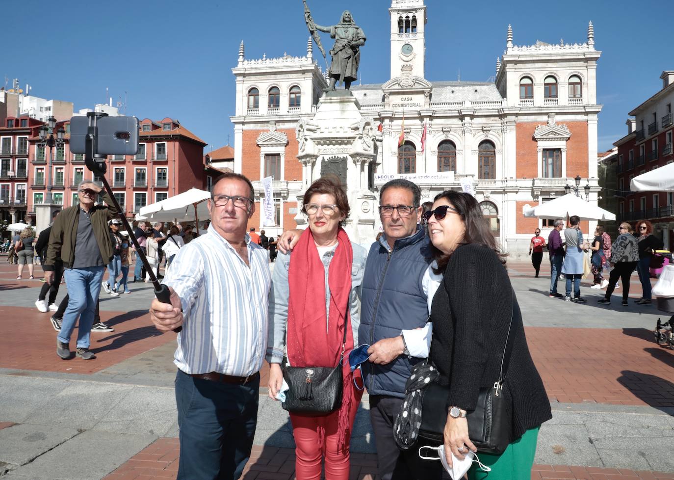 Fotos: Ambientazo durante la jornada del domingo en el evento &#039;Valladolid. Plaza Mayor del Vino&#039;