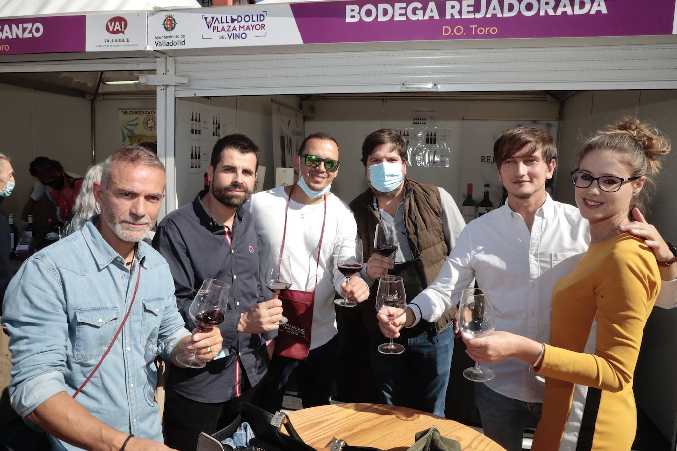 Fotos: Ambientazo durante la jornada del domingo en el evento &#039;Valladolid. Plaza Mayor del Vino&#039; (2/2)