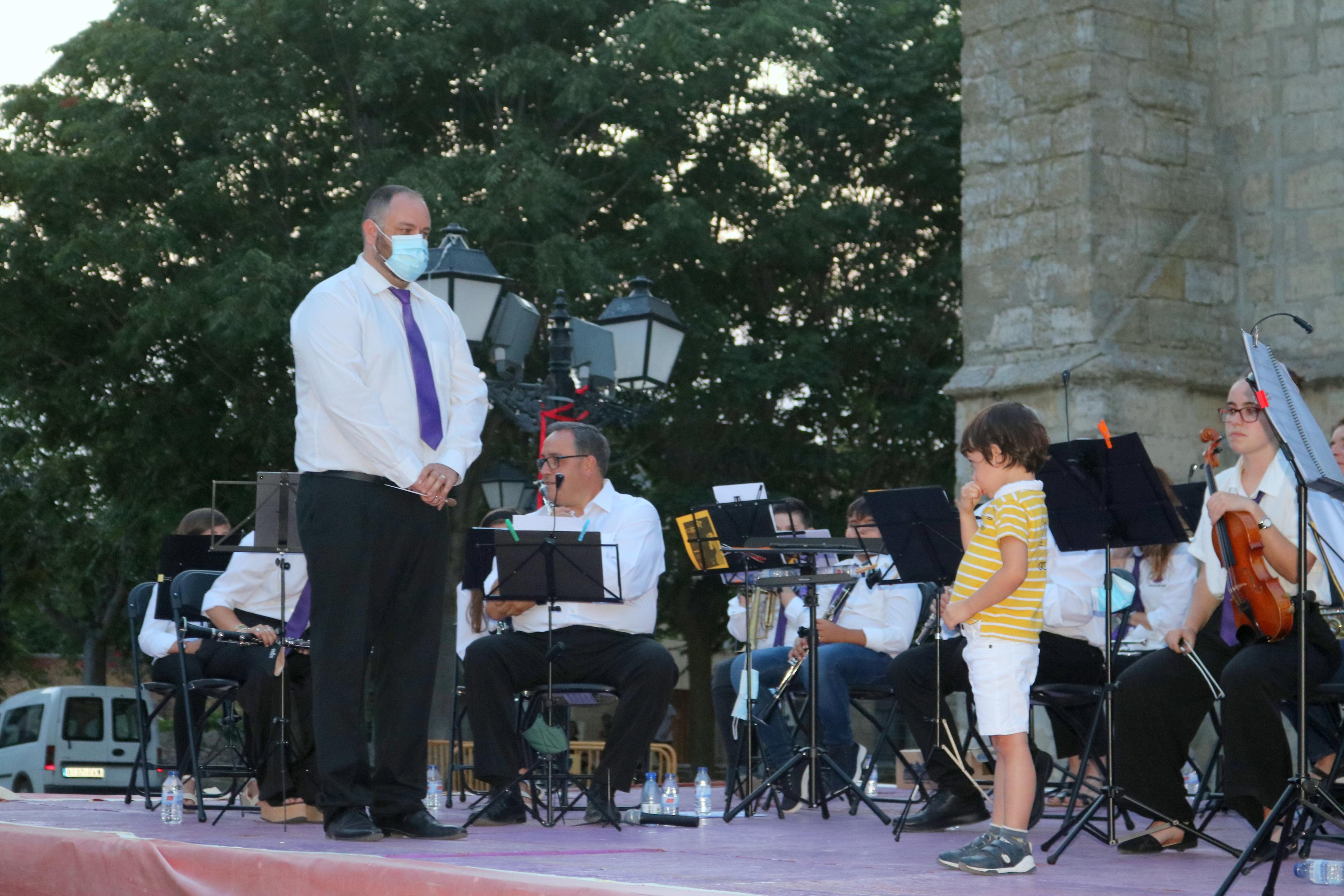 Los ampudianos disfrutaron de la música de la Banda del Cerrato