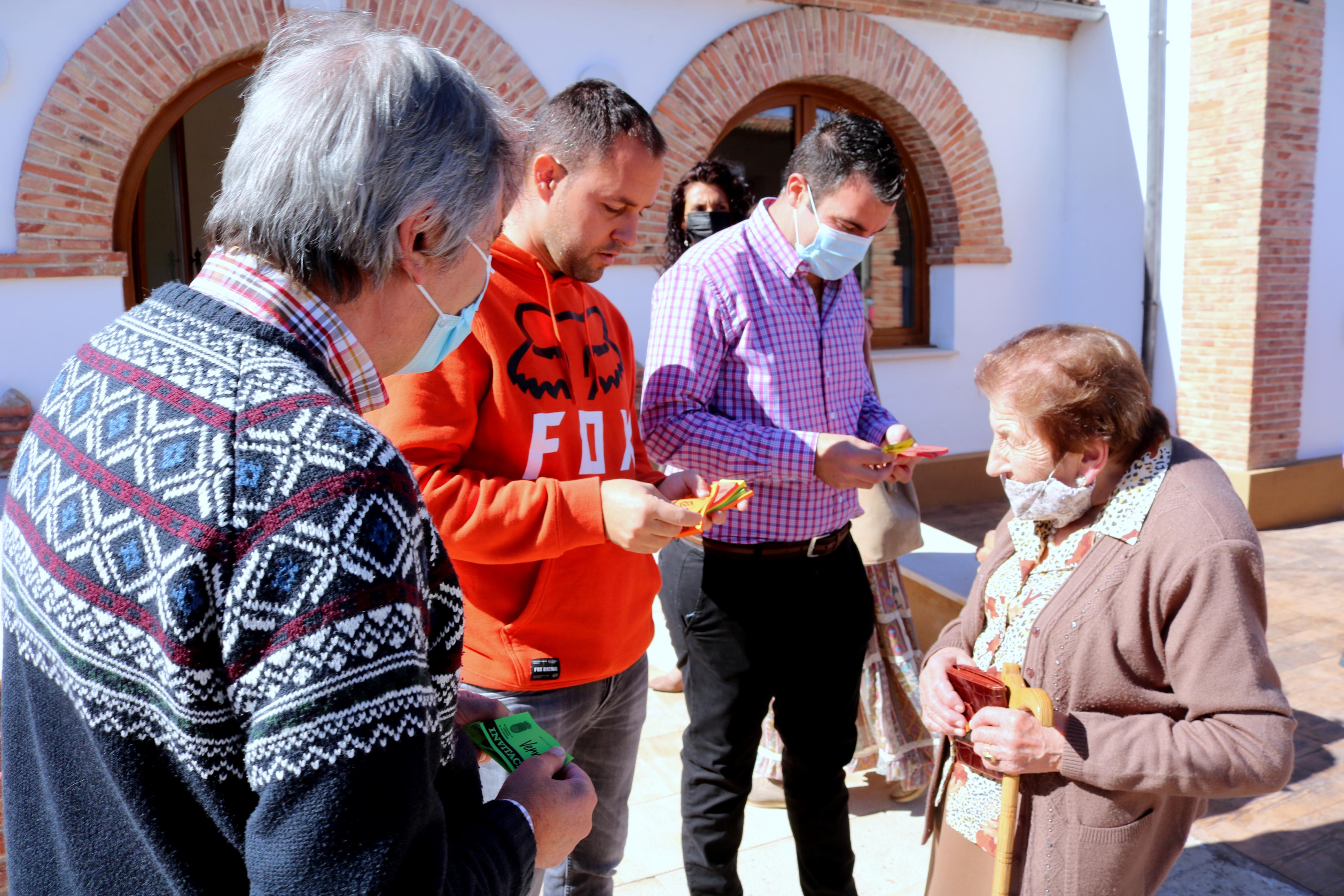 Herrera de Valdecañas inaugura su teleclub en las Antiguas Escuelas