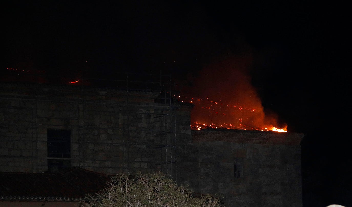 Incendio en el monasterio de Alconada.