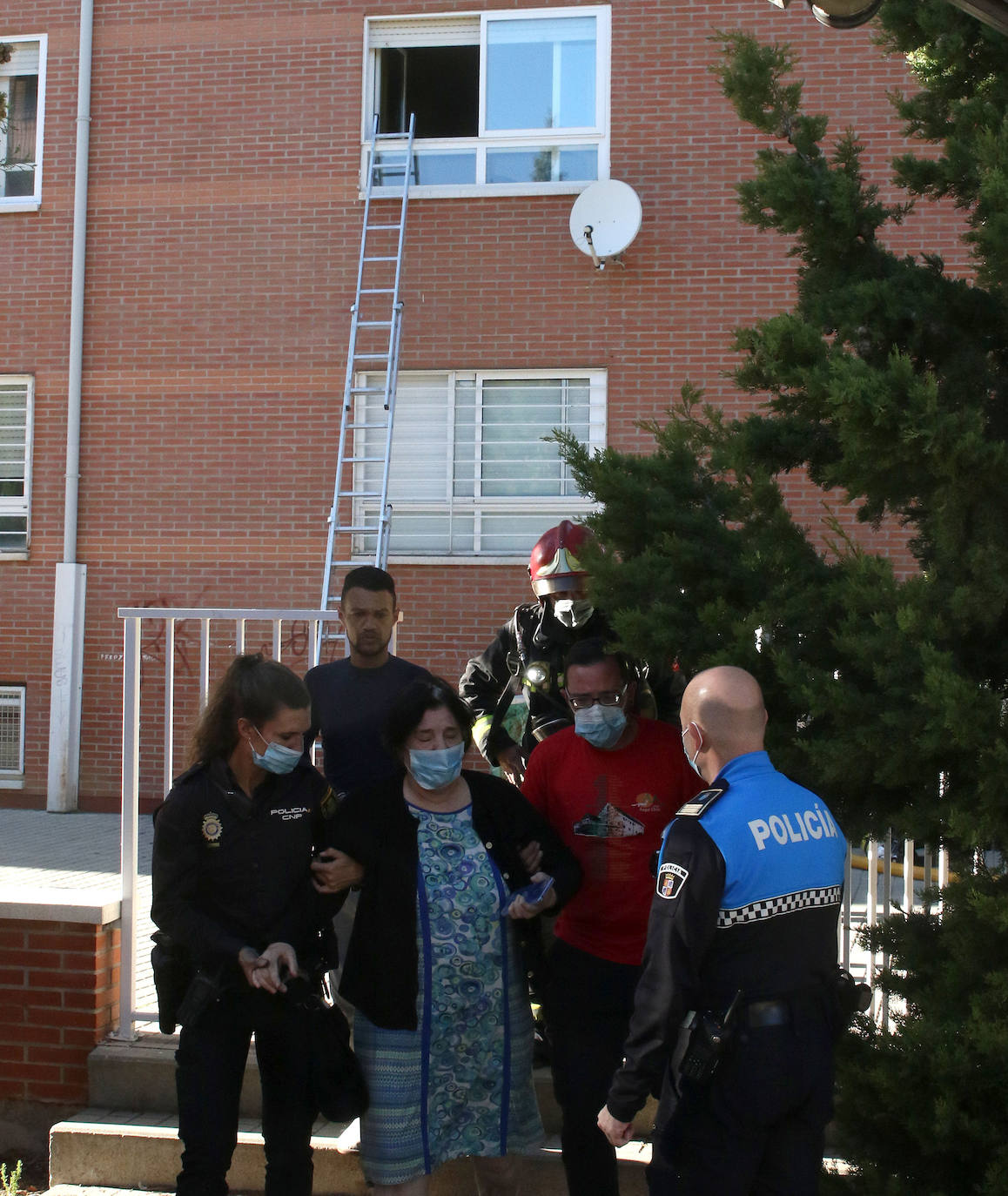 Incendio en una vivienda del barrio de la Albuera 
