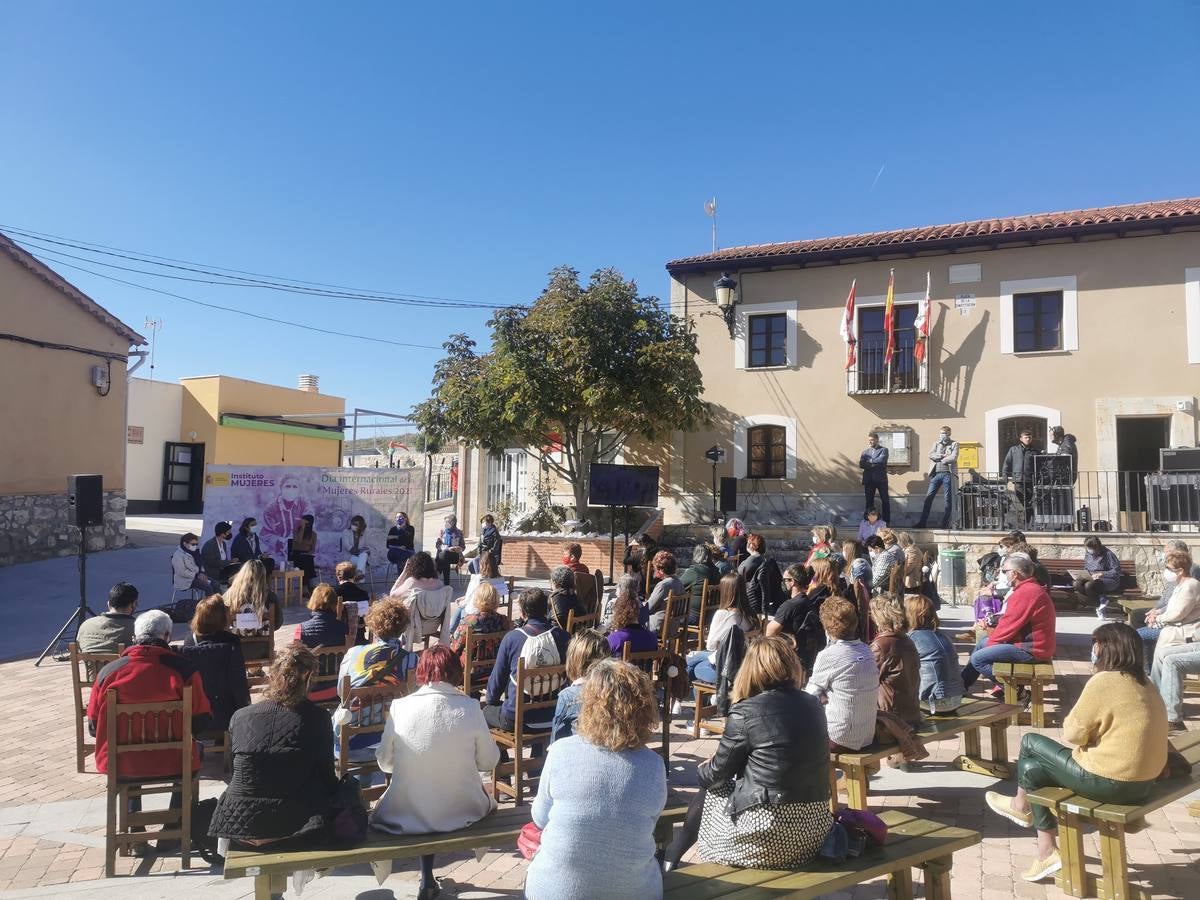 Fotos: La ministra de Igualdad, Irene Montero, asiste al acto del Día Internacional de la Mujer Rural en San Pelayo