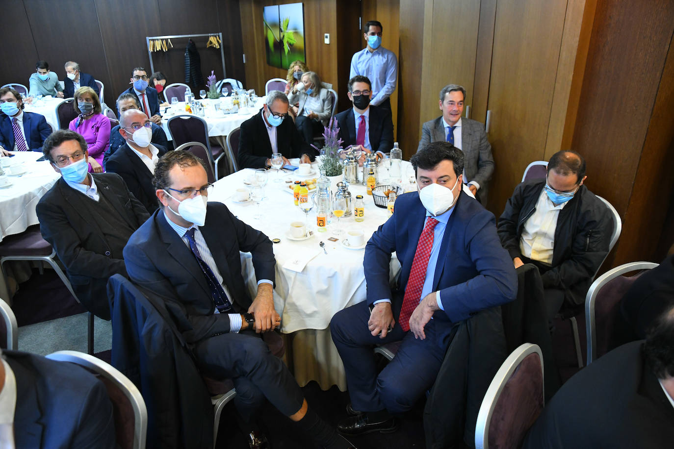 JAsistentes al Foro Económico de El Norte.