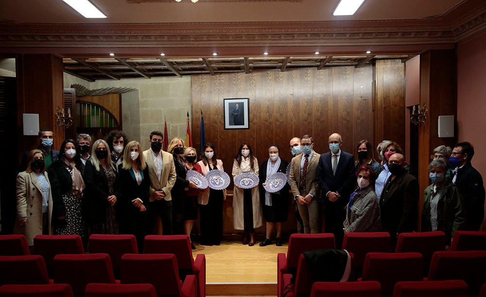 Alba de Tormes rinde homenaje a sus sanitarios en el pregón de las Fiestas en honor a Santa Teresa