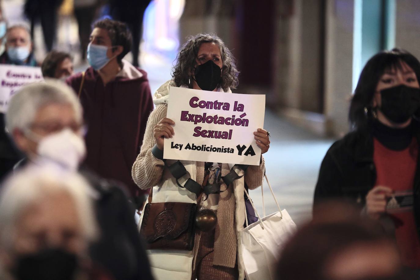 Fotos: Manifestación por la abolición de la prostitución en Valladolid