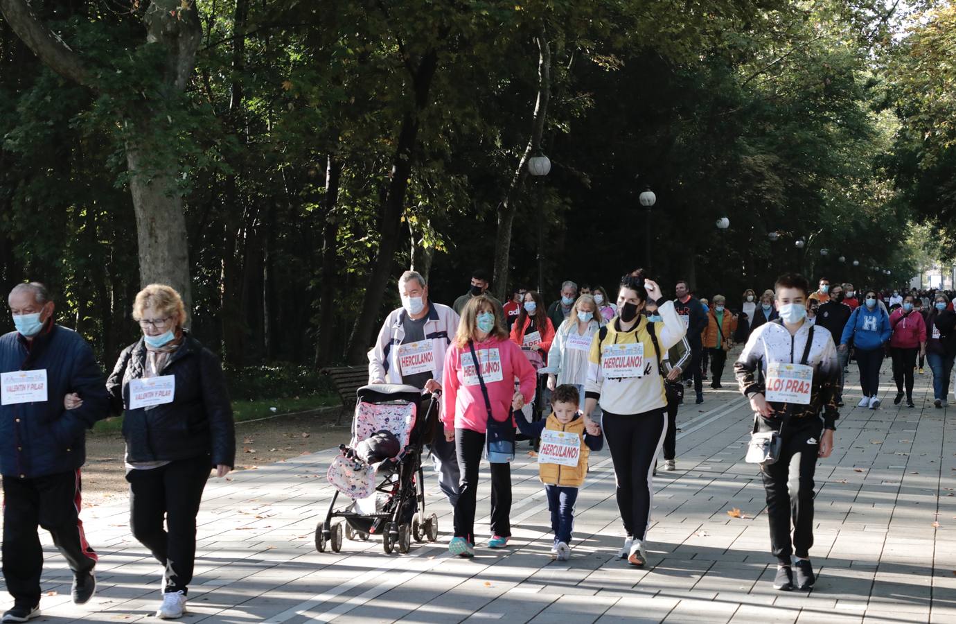 Fotos: VIII Día de la Familia en Marcha CaixaBank en Valladolid (1/2)