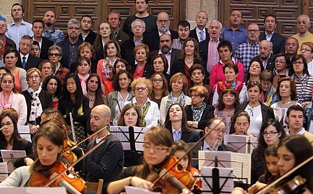 Interpretación del 'Villancico de San Frutos' en unas anteriores conmemoraciones. 