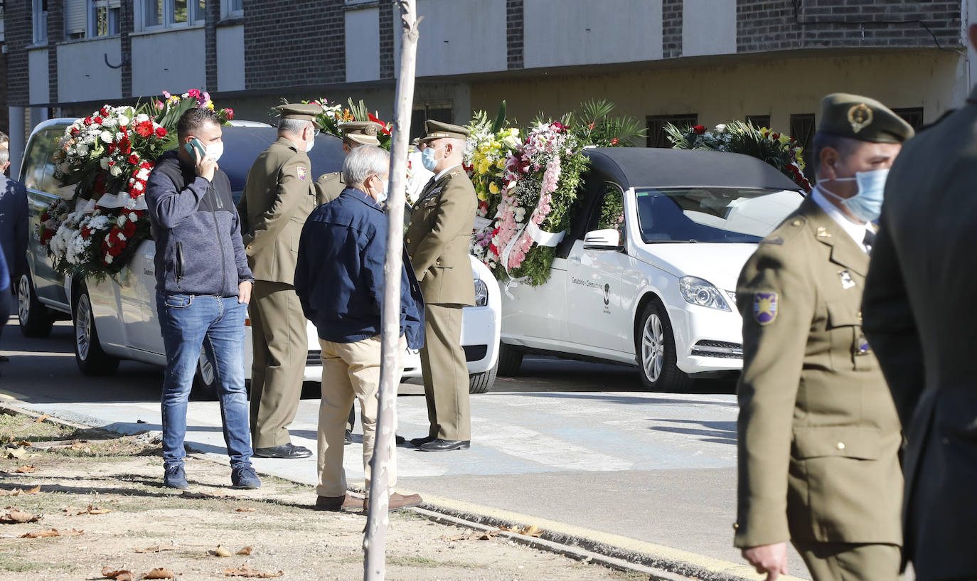 Fotos: Profundo dolor en el funeral militar por Andrés Martín