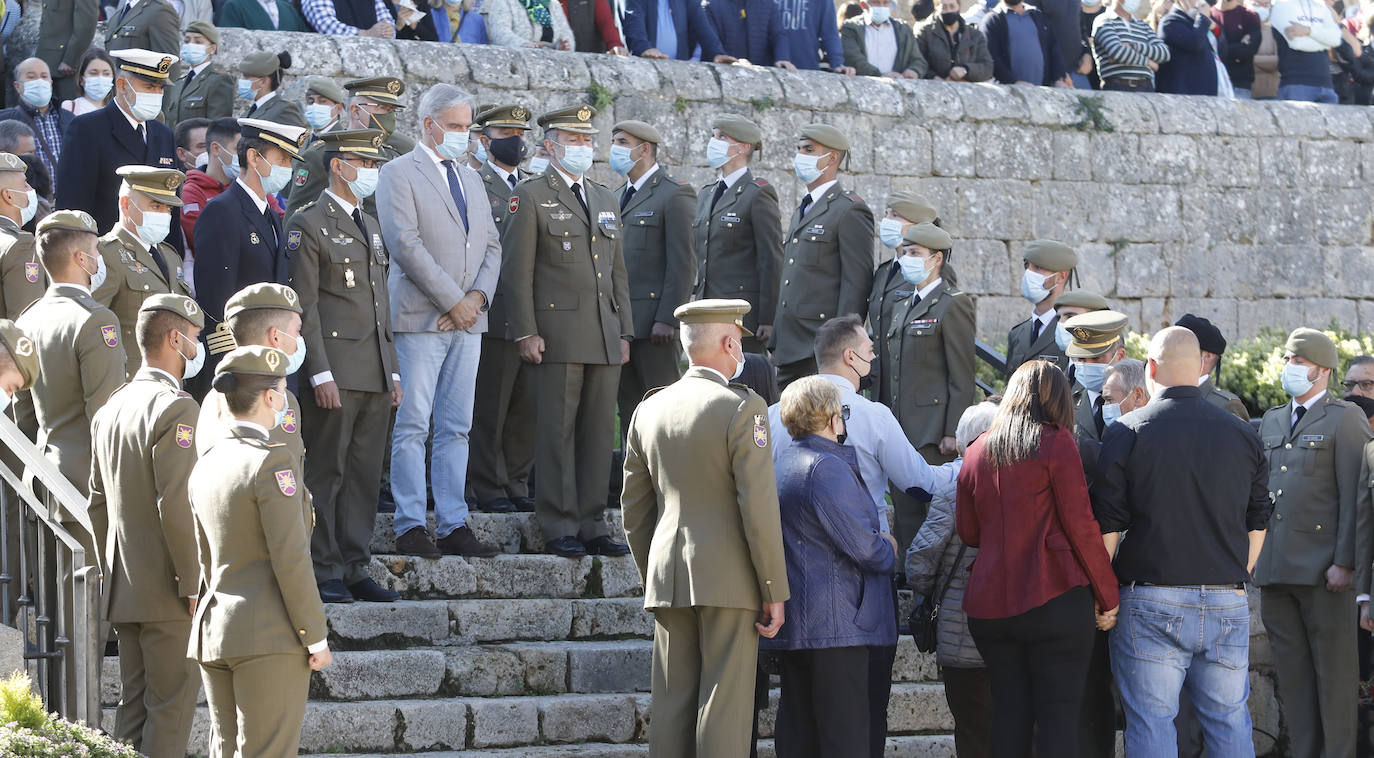 Fotos: Profundo dolor en el funeral militar por Andrés Martín