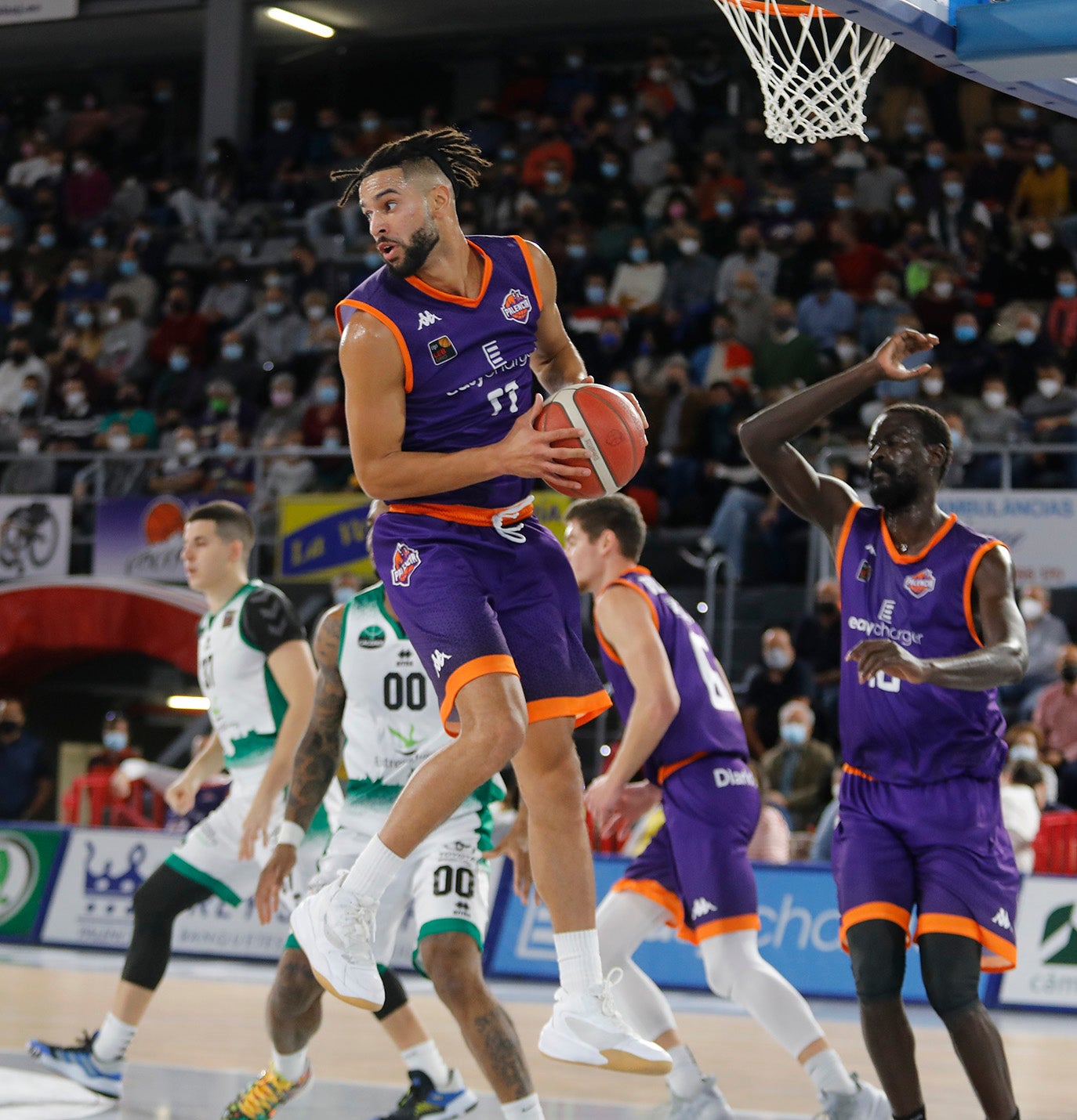 Easycharger Palencia 78 - 69 Cáceres Patrimonio