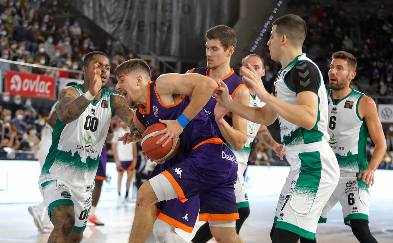 Easycharger Palencia 78 - 69 Cáceres Patrimonio