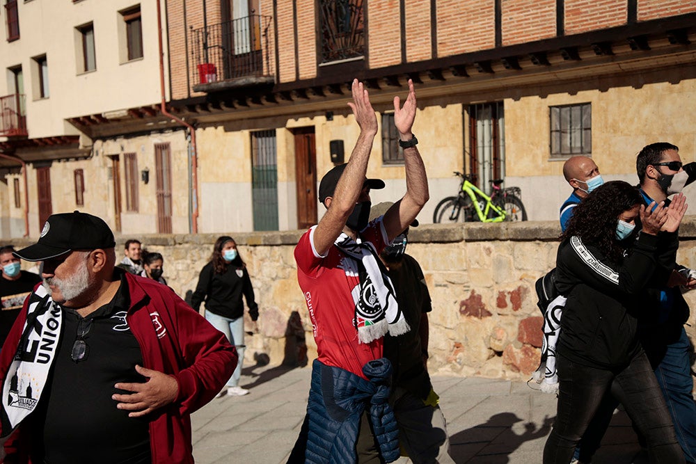 Ruta turística y gastronómica entre las aficiones de Unionistas y SD Logroñés para abrir la fiesta del fútbol popular