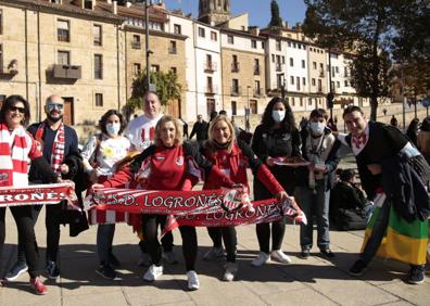 Imagen secundaria 1 - Ruta turística y gastronómica entre las aficiones de Unionistas y SD Logroñés para abrir la fiesta del fútbol popular