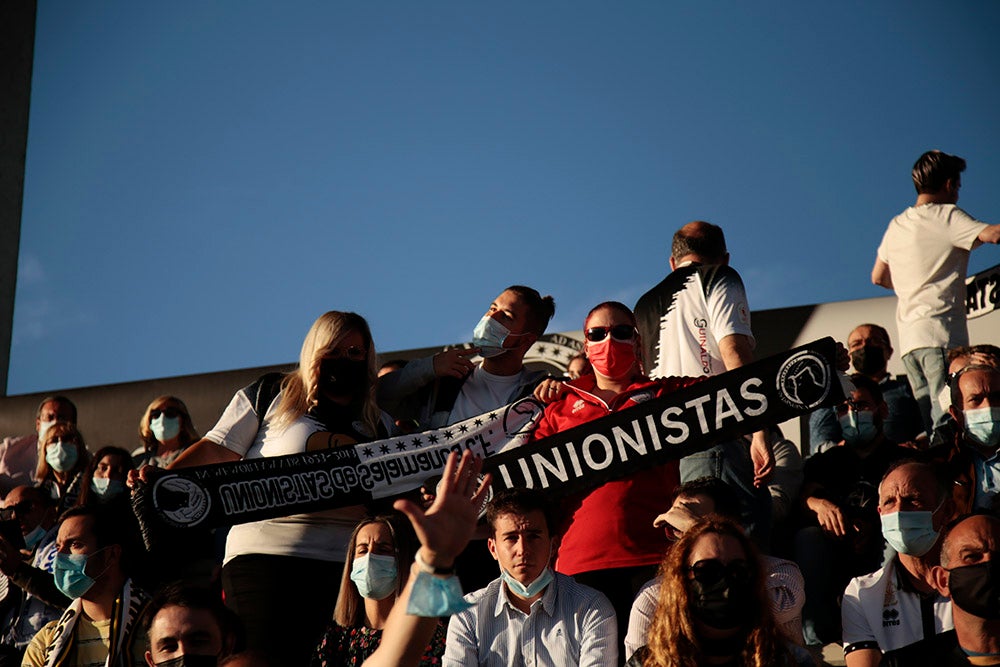 Histórica "Fiesta del Fútbol Popular" entre Unionistas y SD Logroñés en un Reina Sofía de récord 