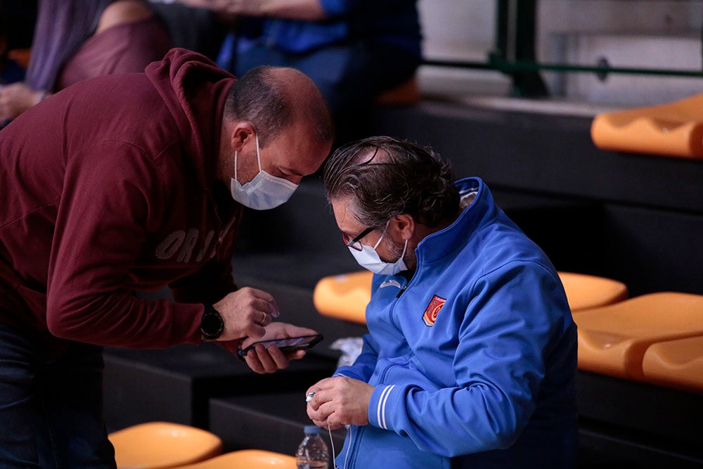 Festival desde el triple de Aquimisa para sumar su primer triunfo liguero ante un descendido de LEB Oro (91-75)