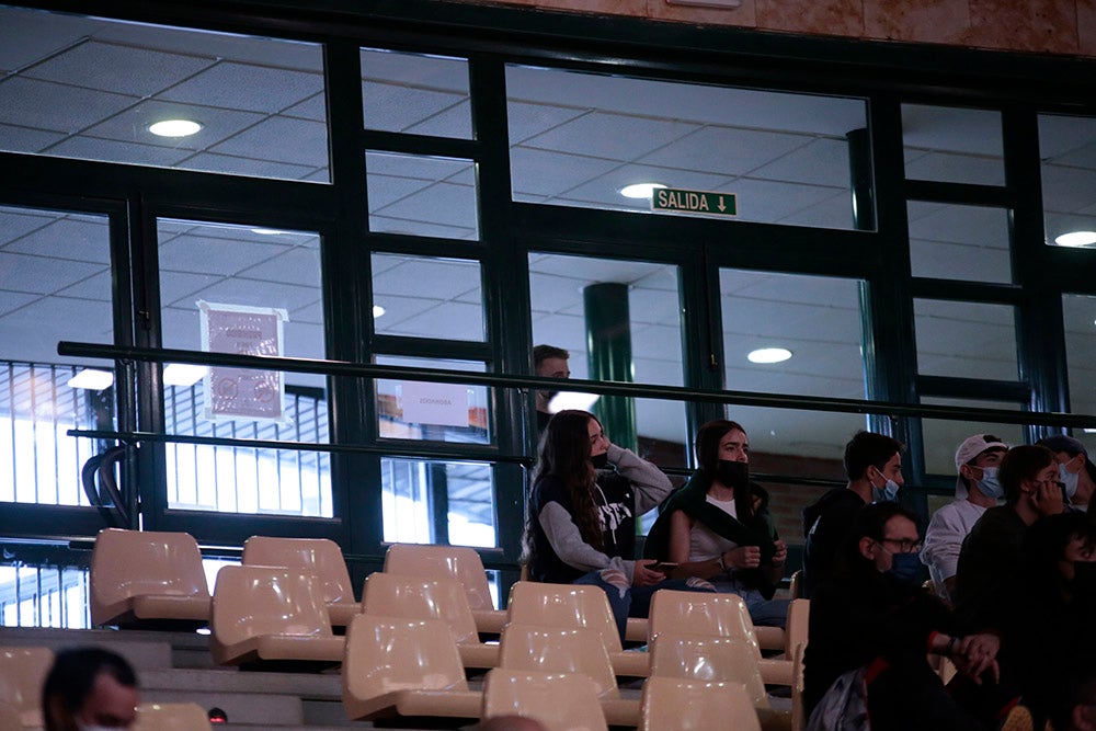 Festival desde el triple de Aquimisa para sumar su primer triunfo liguero ante un descendido de LEB Oro (91-75)