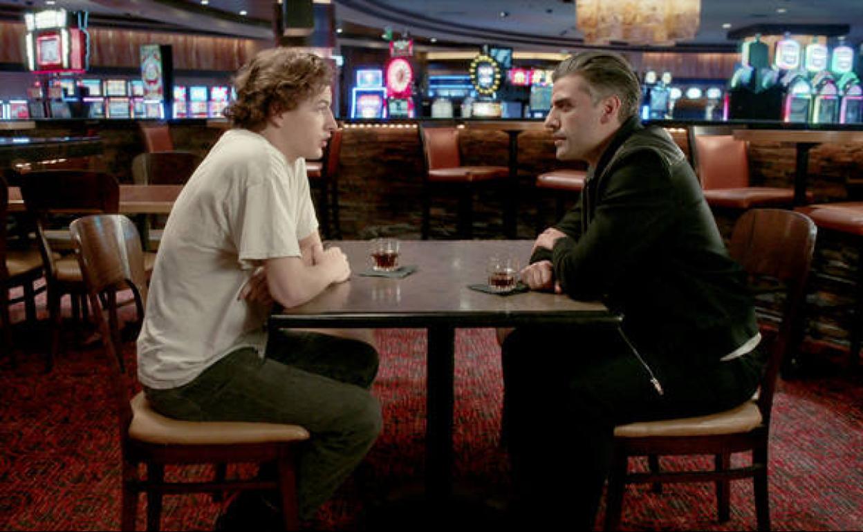 Fotograma de 'El contador de cartas' 