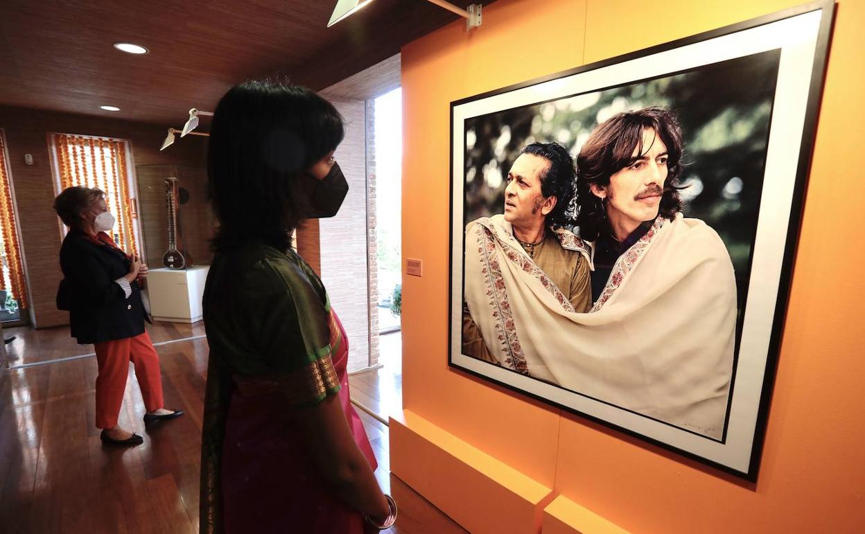 Exposición 'The Beatles and India', en la Casa de la India de Valladolid. 