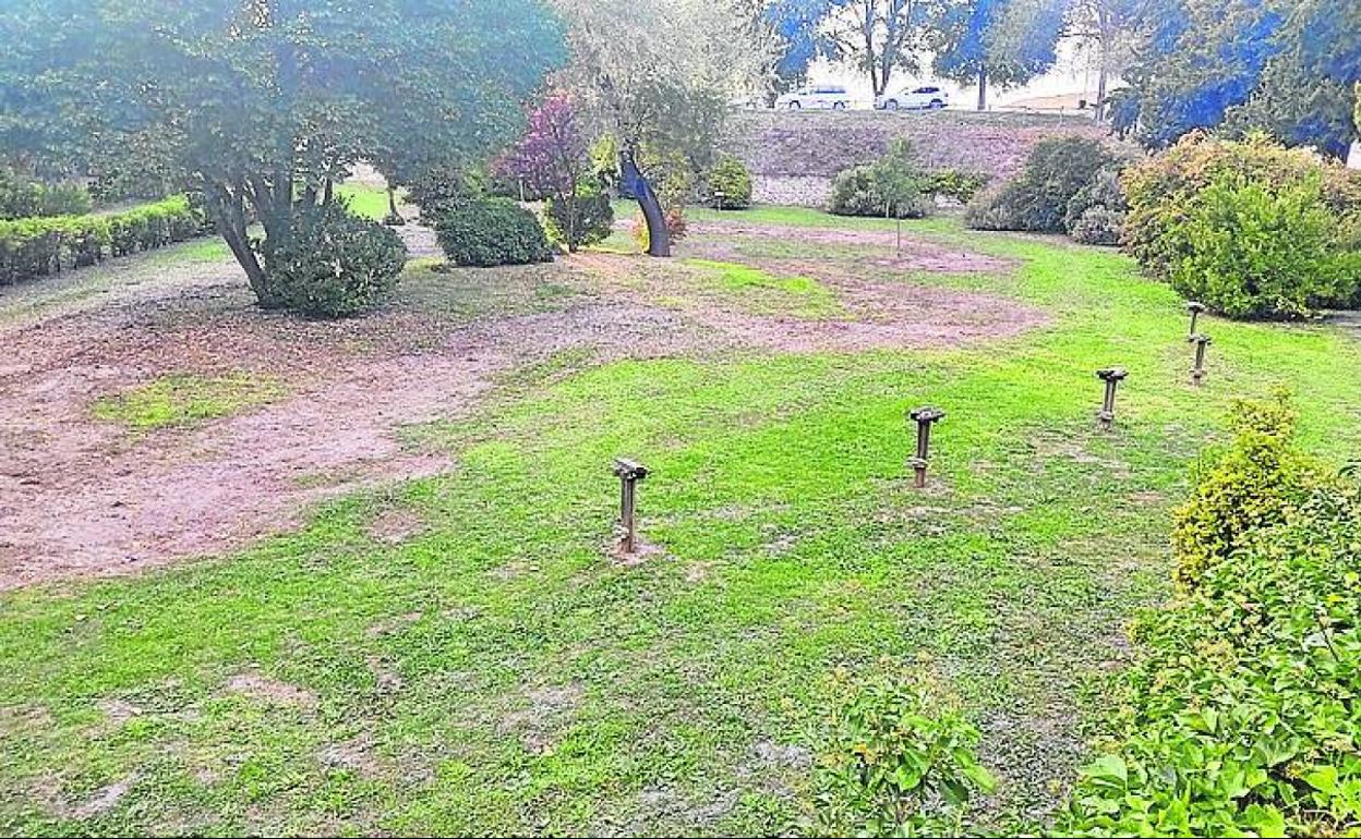 Zona del parque donde se instalará el área canina. 