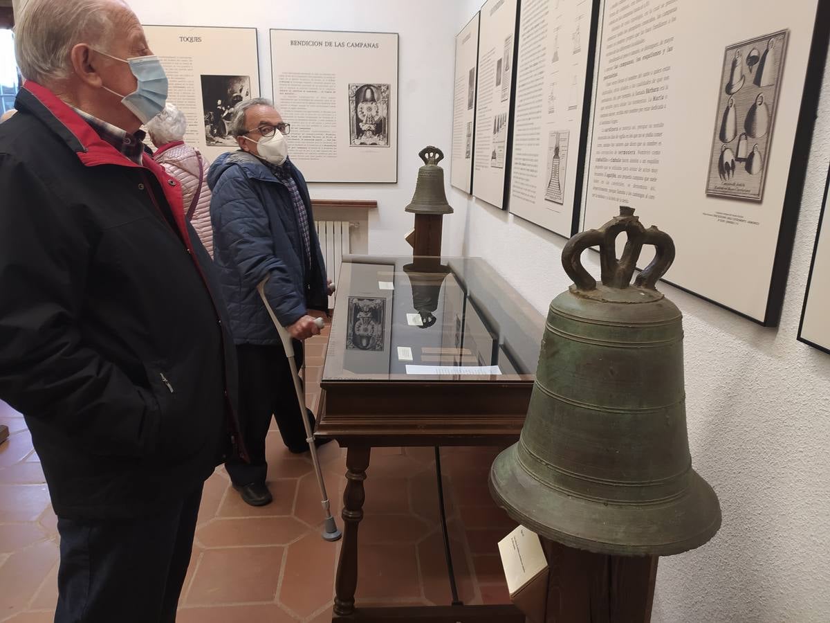 Fotos: Mayores de Villavicencio, Bolaños y Villalán visitan Urueña de la mano de Joaquín Díaz