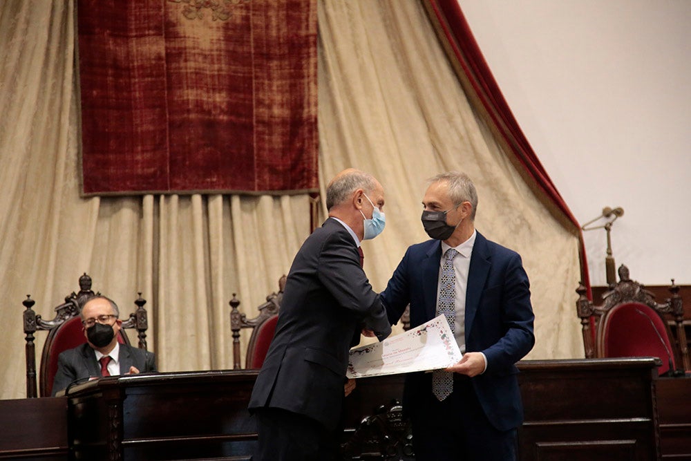 La Universidad de Salamanca entrega los Premios María de Maeztu a la excelencia científica de los años 2020 y 2021