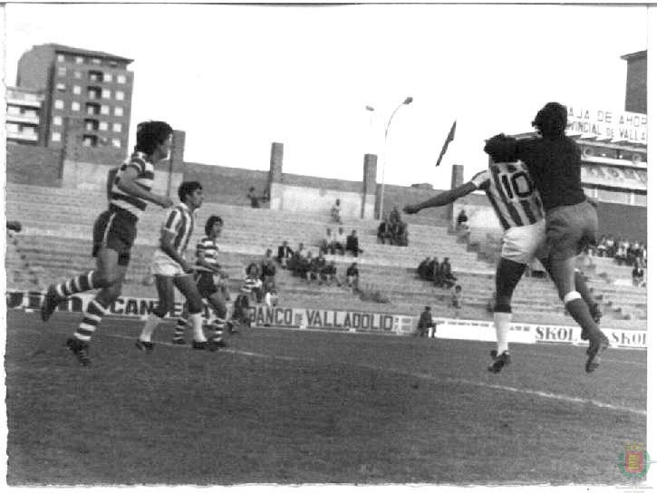 Partido ante el Granada en 1975.