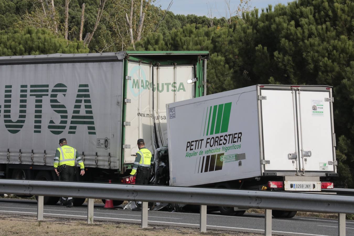 Fotos: Accidente mortal en la A-62 entre Tordesillas y Geria