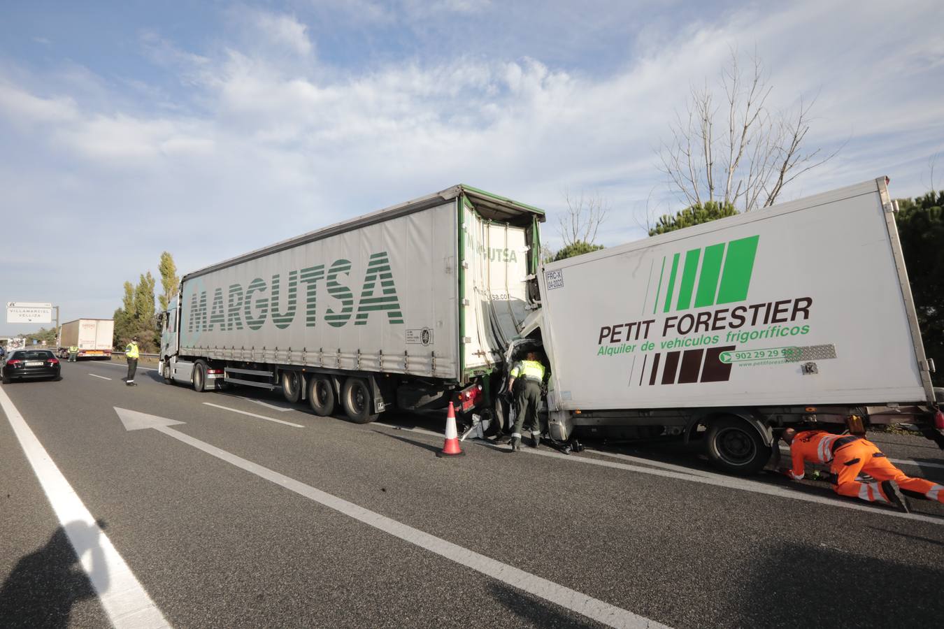 Fotos: Accidente mortal en la A-62 entre Tordesillas y Geria