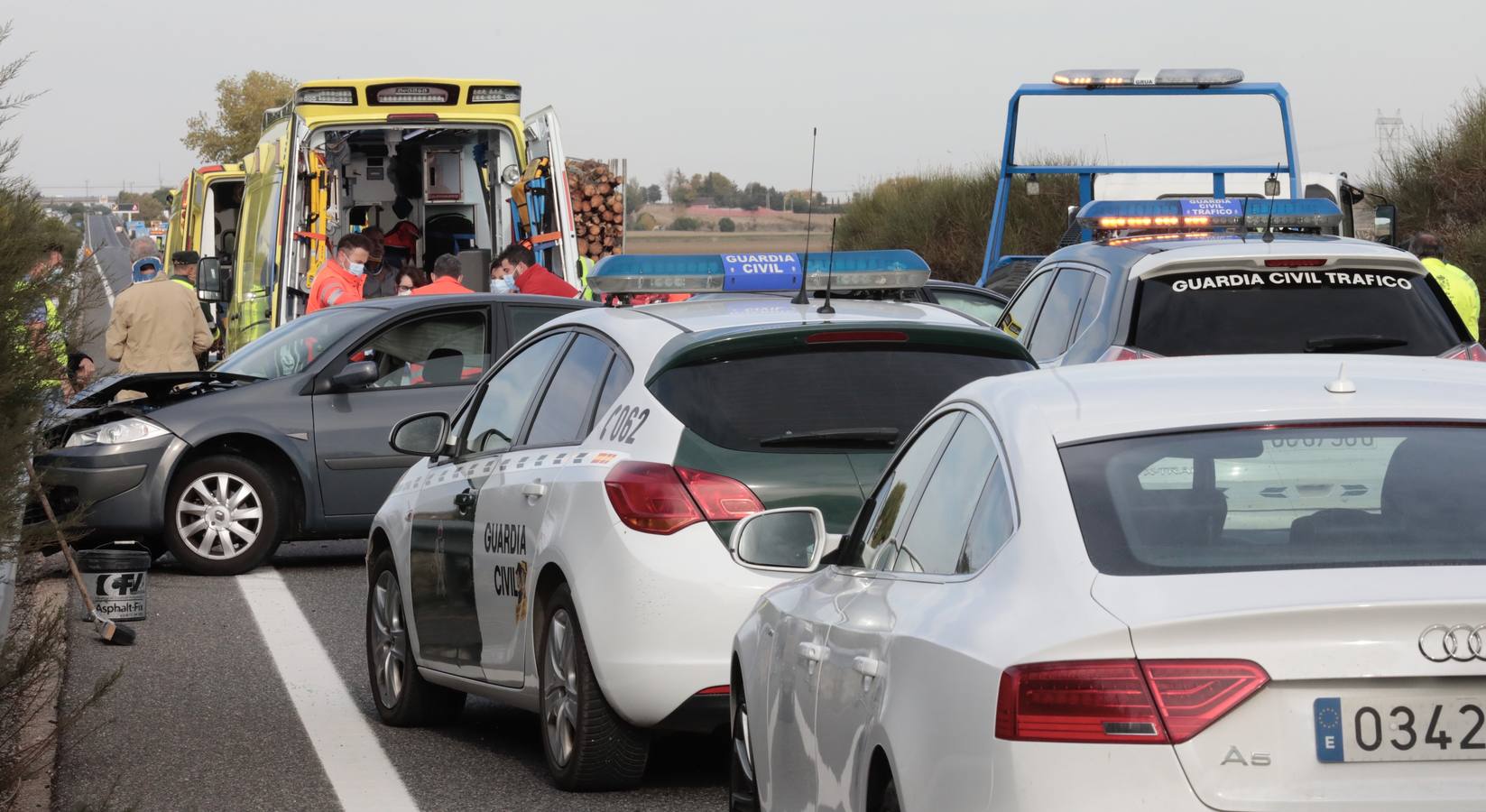 Fotos: Accidente mortal en la A-62 entre Tordesillas y Geria